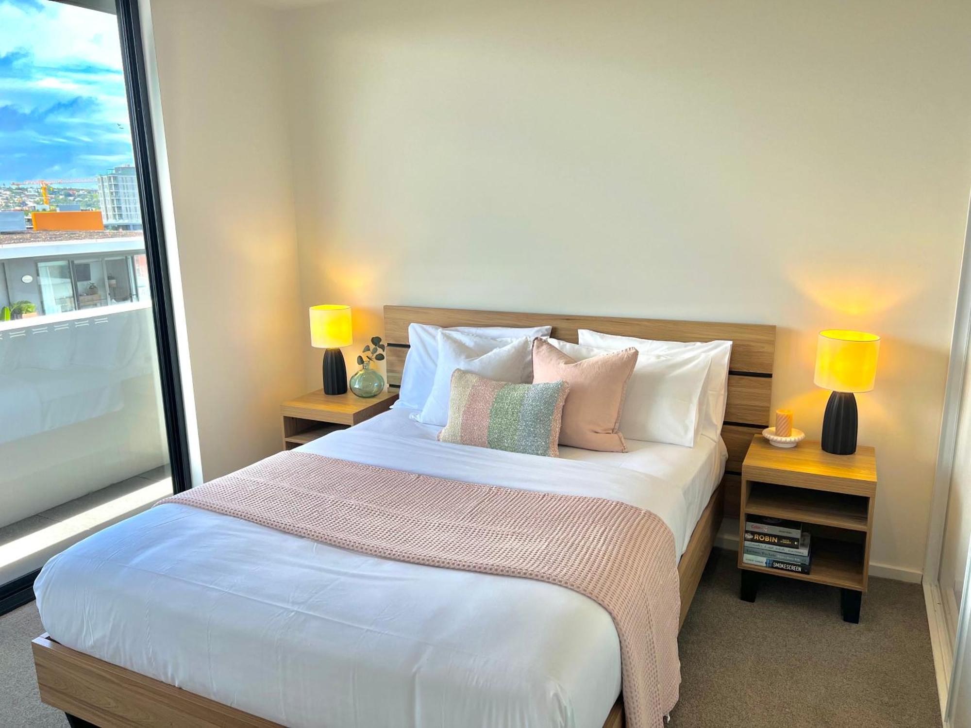 Harbour Towers, Newcastle'S Elite Apartment Stays, Free Parking & Tram Access Exterior photo