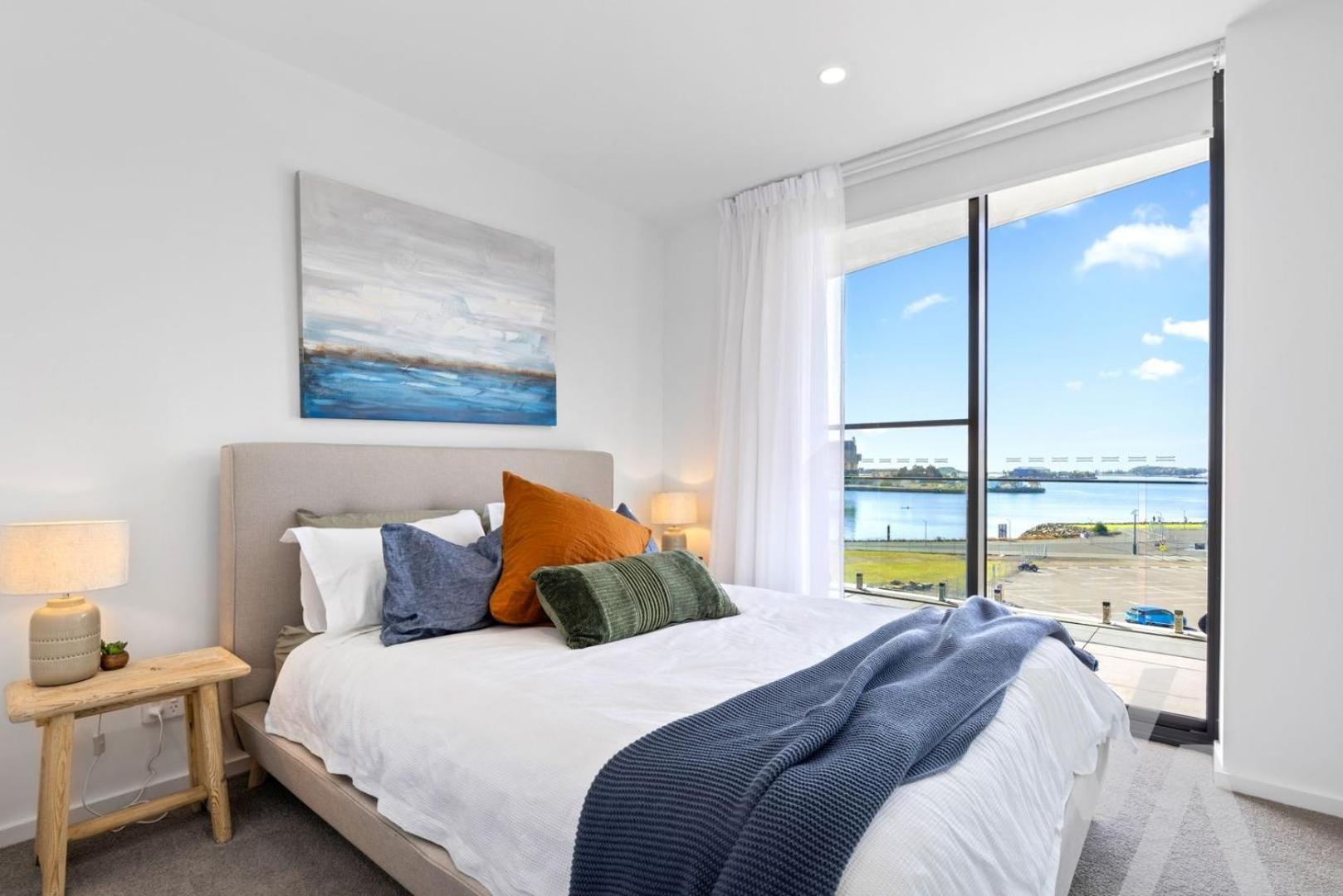 Harbour Towers, Newcastle'S Elite Apartment Stays, Free Parking & Tram Access Exterior photo