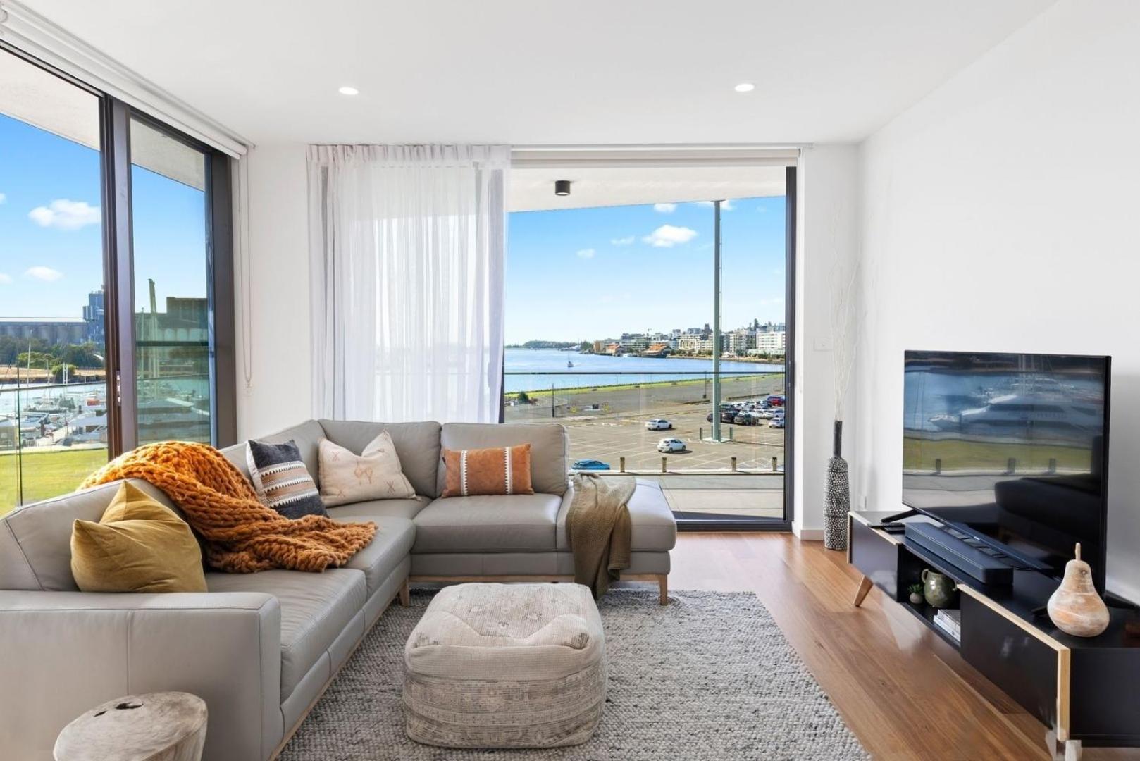 Harbour Towers, Newcastle'S Elite Apartment Stays, Free Parking & Tram Access Exterior photo